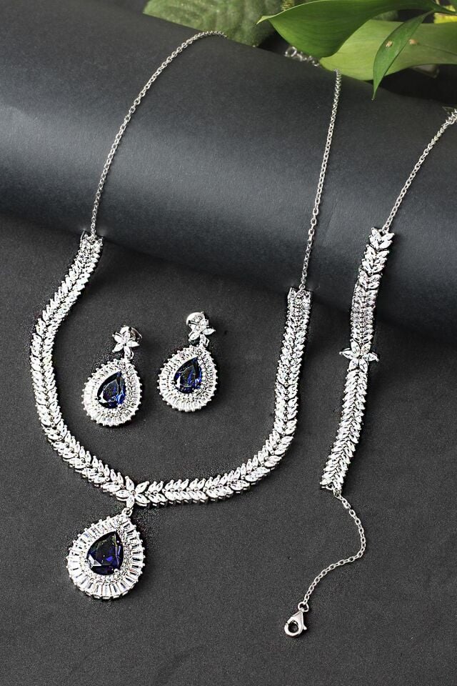 Gümüş Set Gerdanlık Kolye Küpe Bileklik Safir Zümrüt Yakut 925 Ayar Zirkon Taşlı Beyaz Silver Zincirli Set Özel Günler Düğün Kına Nişan Abiye Set