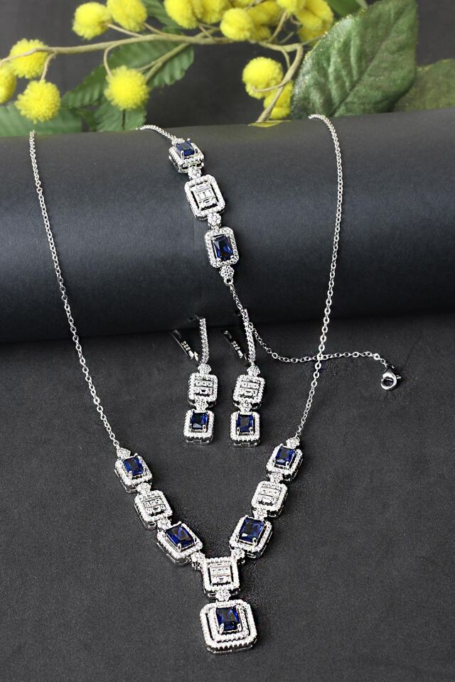 Gümüş Set Gerdanlık Kolye Küpe Bileklik Safir Zümrüt Yakut 925 Ayar Gümüş Zincirli Set Zirkon Taşlı Beyaz Silver Özel Günler İçin Düğün Kına Nişan Abiye Set