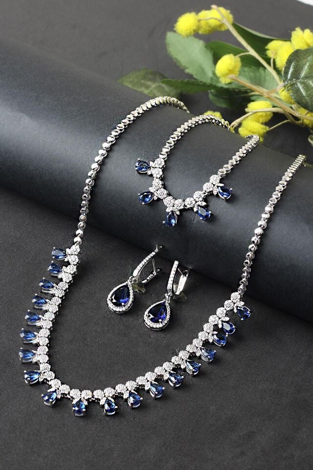 Gümüş Set Gerdanlık Kolye Küpe Bileklik Safir Zümrüt Yakut 925 Ayar Zirkon Taşlı Beyaz Silver Zincir Set Özel Gün Düğün Nişan Kına Abiye Set