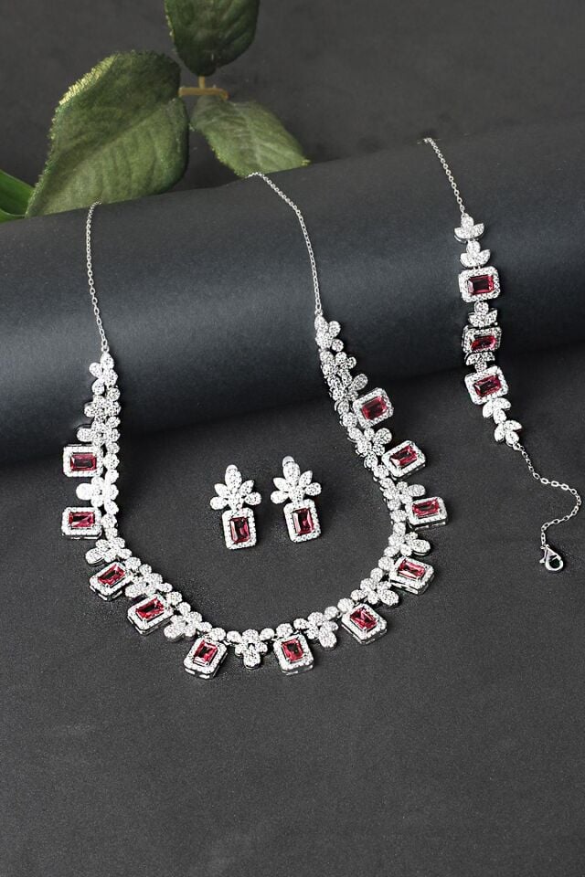 Gümüş Set Gerdanlık Kolye Küpe Bileklik Safir Zümrüt Yakut 925 Ayar Zirkon Taşlı Beyaz Silver Zincirli Set Özel Günler İçin Düğün Kına Nişan Abiye Set