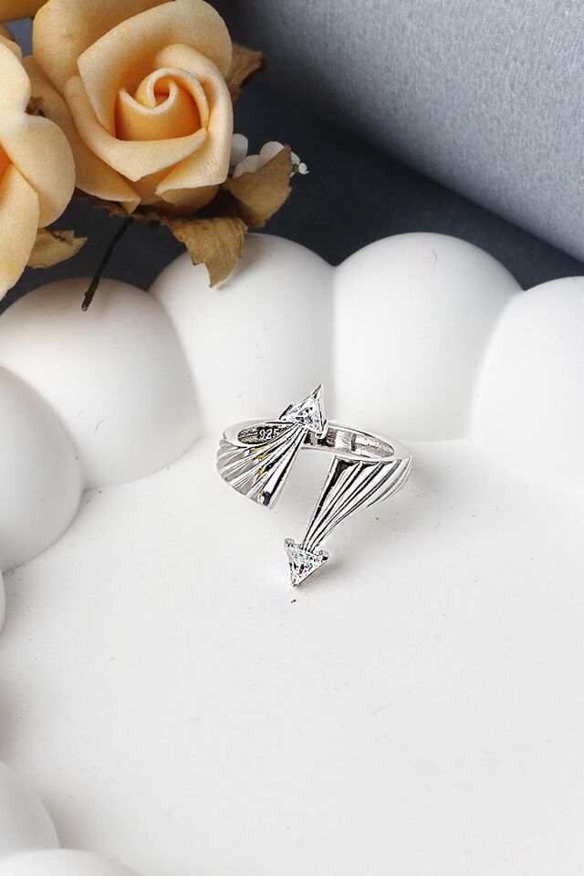 Ayarlanabilir Yüzük Zirkon Taşlı Beyaz Silver 925 Ayar Gümüş Yüzük