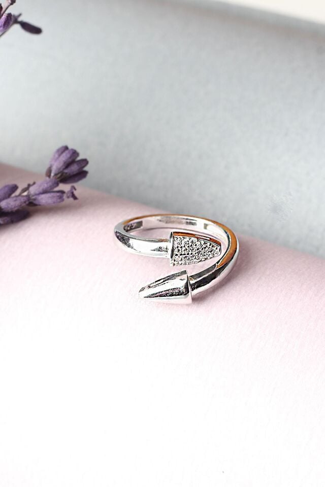 Ayarlanabilir Yüzük 925 Ayar Gümüş Ok Model Zirkon Taşlı Yüzük