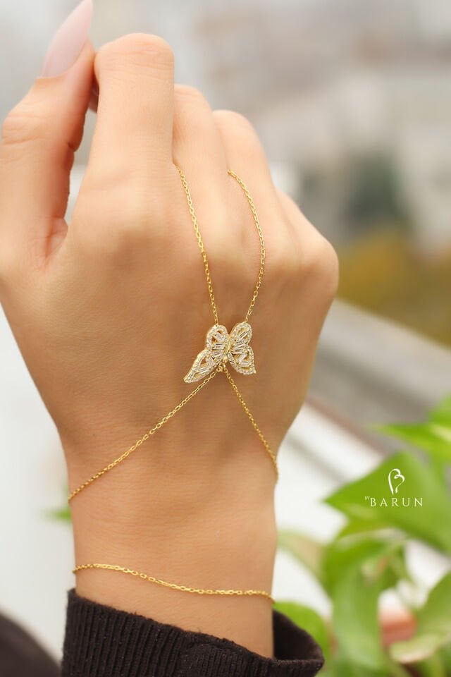 Şahmeran El Zinciri Kelebek Model Baget Zirkon Taşlı 925 Ayar Şahmeran