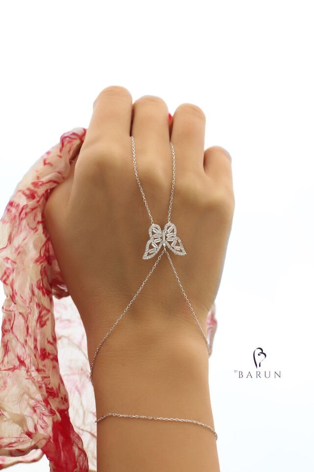 Şahmeran El Zinciri Kelebek Model Baget Zirkon Taşlı 925 Ayar Şahmeran