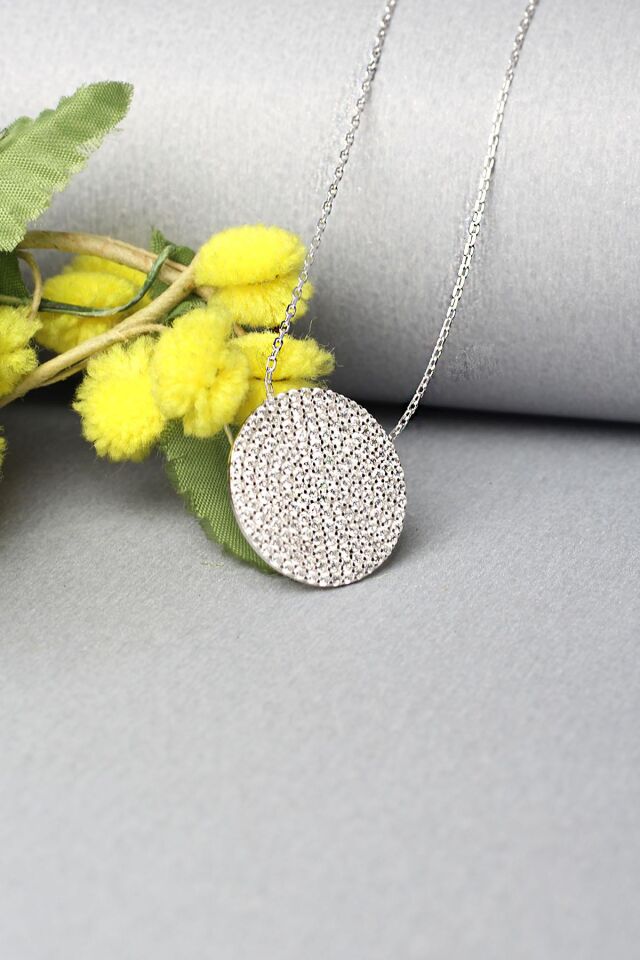 Yuvarlak Kolye Zirkon Taşlı 925 Ayar Gümüş Kolye