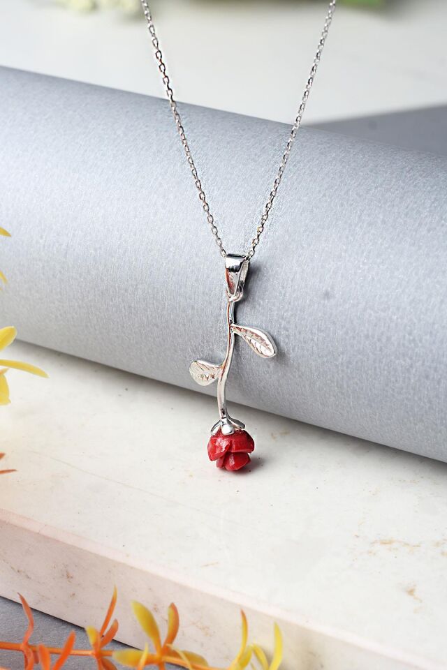 Gül Kolye Kadın 925 Ayar Gümüş Kırmızı Taşlı