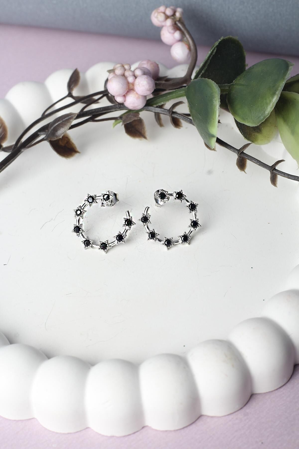 Yıldız Küpe Yuvarlak Gümüş 925 Ayar Zirkon Taşlı Küpe