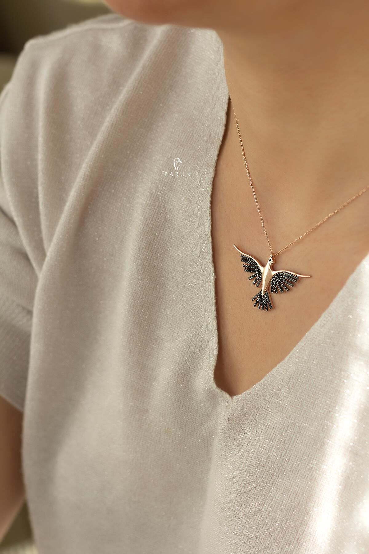 Siyah Taşlı Kuş Kolye -Rose