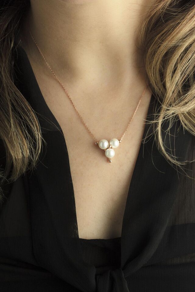 İncili Üçgen Kolye - Rose