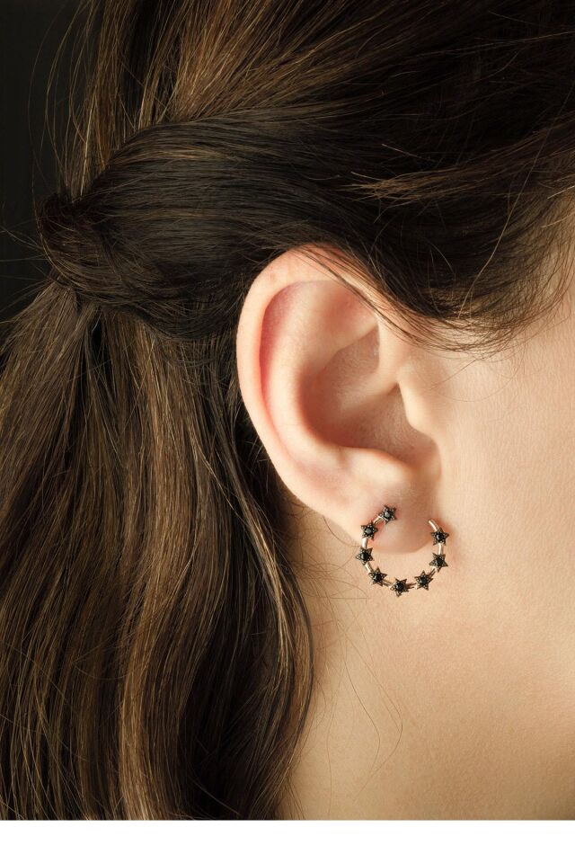 Yuvarlak Siyah Yıldız Küpe - Rose