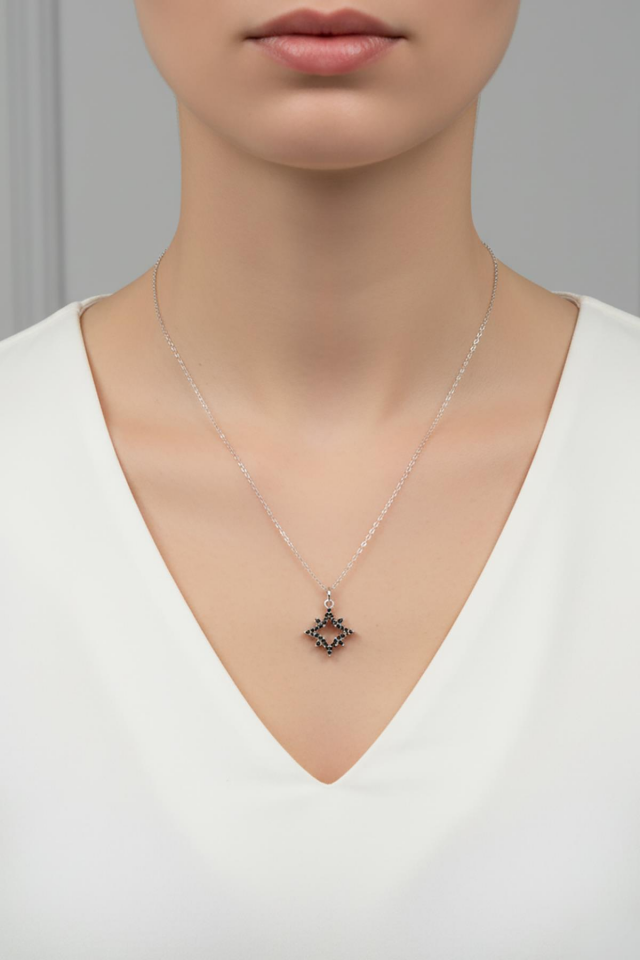 Siyah Taşlı Yıldız Kolye - Rose