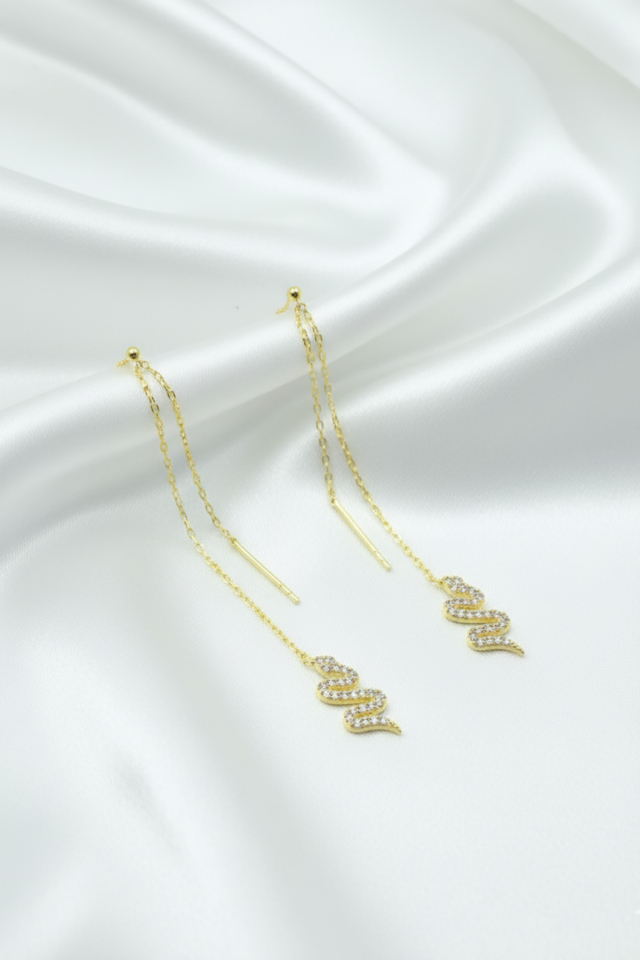 Yılan Model Sallantılı Zirkon Taşlı Gümüş Küpe