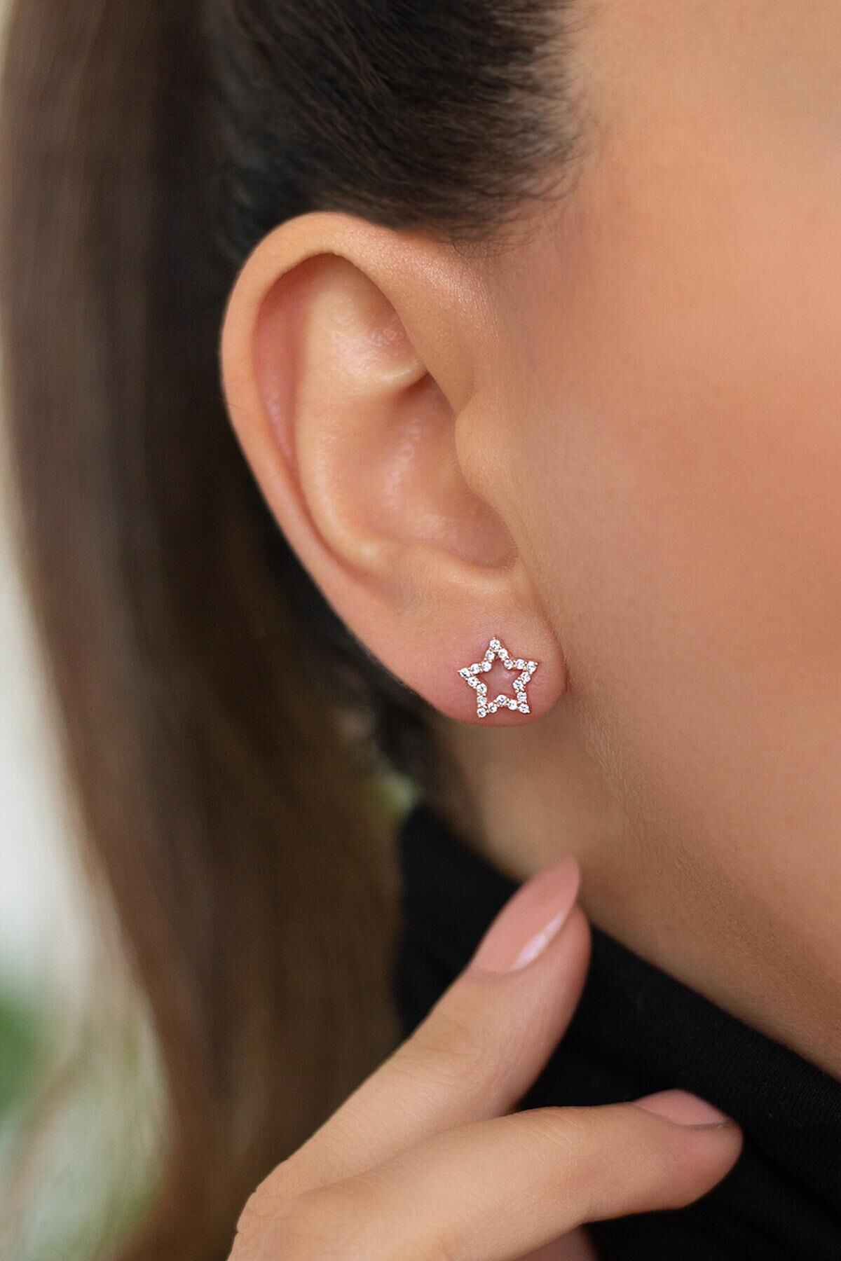 Beyaz Taşlı Yıldız Gümüş Küpe-Rose