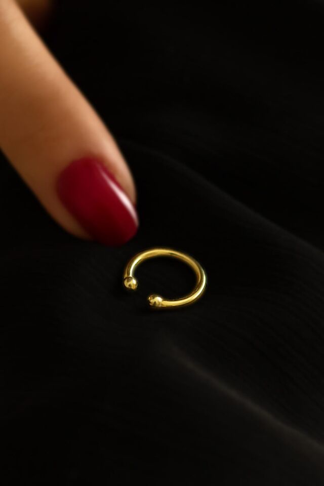 Sarı Renk Taşsız Gümüş Kıkırdak Küpe