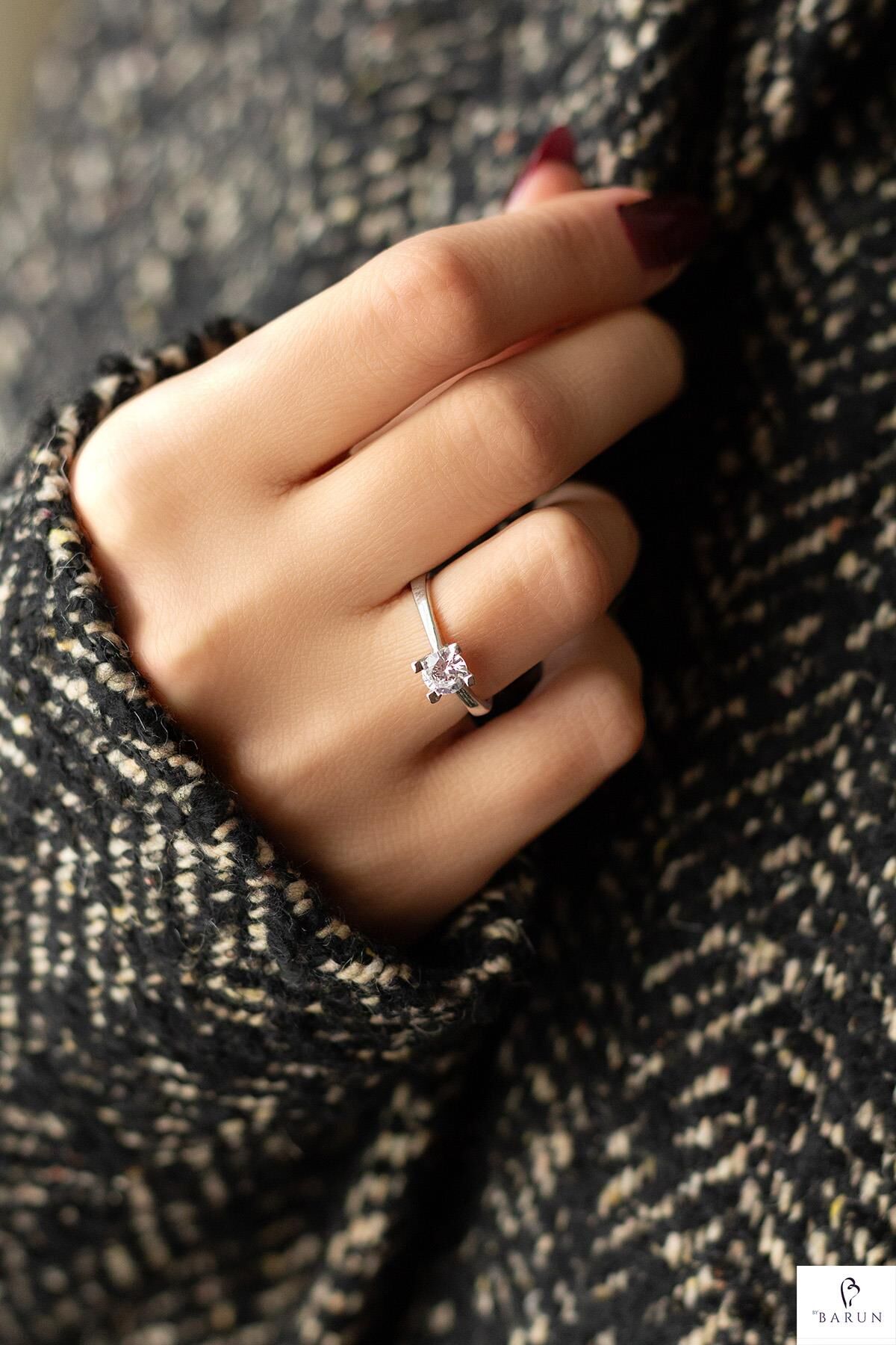 Tek Taş Gümüş Yüzük-Gümüş Rengi