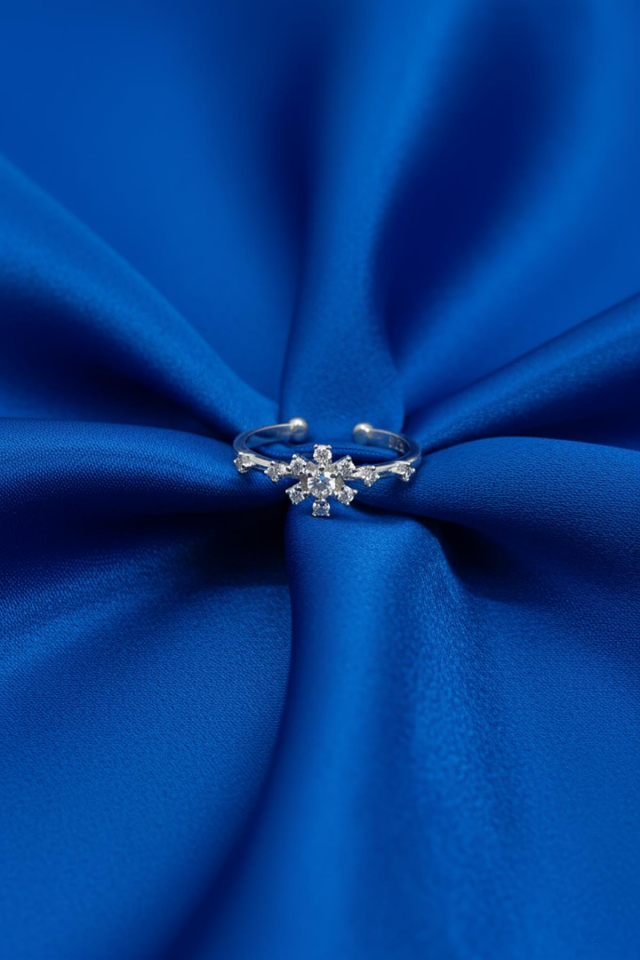 Kadın 925 Ayar Gümüş Ayarlanabilir Tektaş Yüzük