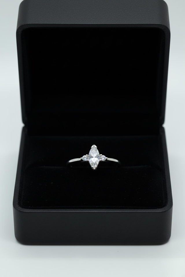 Ayarlanabilir Baget Yüzük 925 Ayar Gümüş Zarif Kadın Yüzük