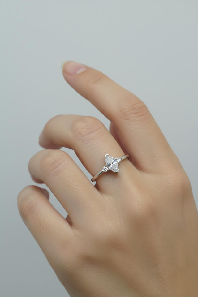 Ayarlanabilir Baget Yüzük 925 Ayar Gümüş Zarif Kadın Yüzük