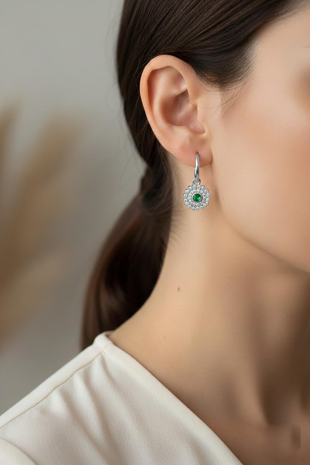 Gümüş Halka Küpe Sallantılı