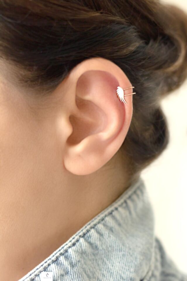 Kanat Gümüş Kıkırdak Küpe